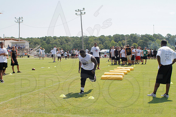Tyrell Johnson Football Camp 7-20-12 (Justin Manning)170