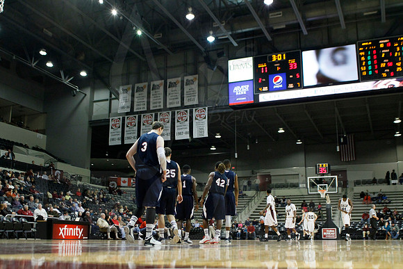 FAU @ UALR 1-24-13 (Justin Manning)0126