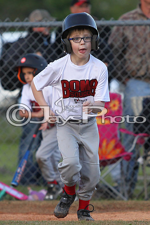 Bomb Squad vs Tigers 6-7 year old (Pitching Machine) 4-27-2015 (©Justin Manning) JWM_0072