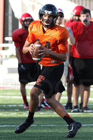 Harmony Grove Football Team Camp (Practice) 7-15-2014 (©Justin Manning) JWM_175