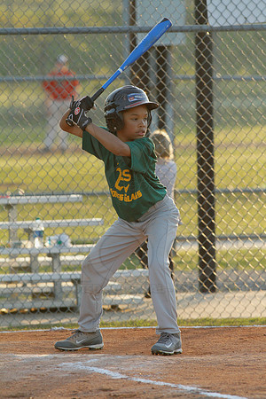 Thunder vs. A's 9-10 year old baseball 4-22-2014 (© Justin Manning) JWM_0122