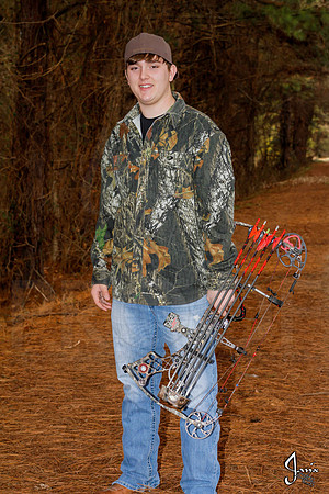 Austin Hicks senior pictures 12-29-13 (�Justin Manning) (�Justin Manning) (�Justin Manning) JWM_0090