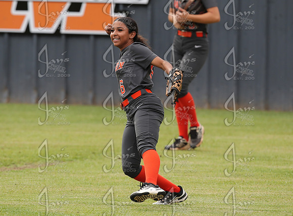 Estem @ Malvern (SENIOR NIGHT) 5-5-25_JWM_0188