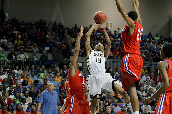 Jonesboro vs. Little Rock Parkview 6A State Boys State Finals 3-15-2014 (© Justin Manning) JWM_0211