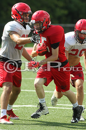 Harmony Grove Football Practice 8-10-17_JWM00137