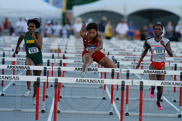 NCAA West Track and Field Preliminaries 5-31-2014 (© Justin Manning) JWM_0471