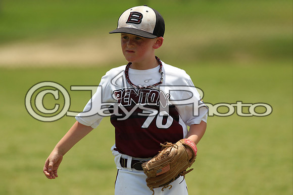 Benton (Cobb) vs. Benton (Jackson) Cal Ripken t-ball All-Stars 7-11-2015 (©Justin Manning) JWM_0030