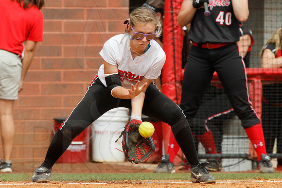 4A State Finals Softball Mena vs. Brookland 5-24-2014 (© Justin Manning) JWM_0194