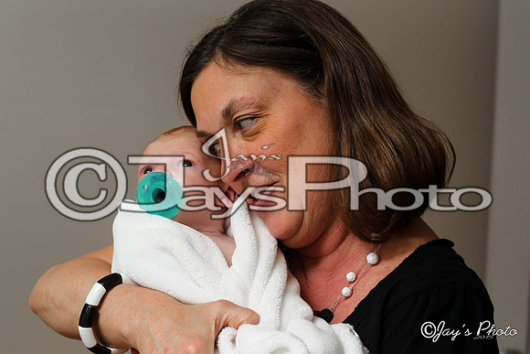 Jonathan Keston Ray newborn pictures 3-30-2015 (©Justin Manning) JWM_0110