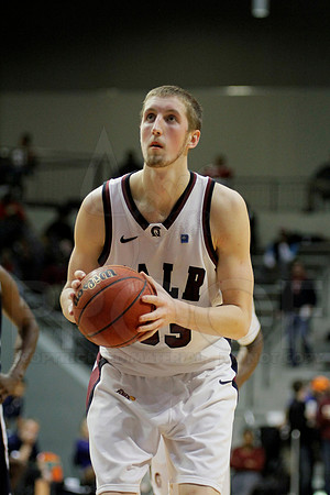 FAU @ UALR 1-24-13 (Justin Manning)0400