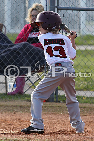 Bomb Squad vs Tigers 6-7 year old (Pitching Machine) 4-27-2015 (©Justin Manning) JWM_0091