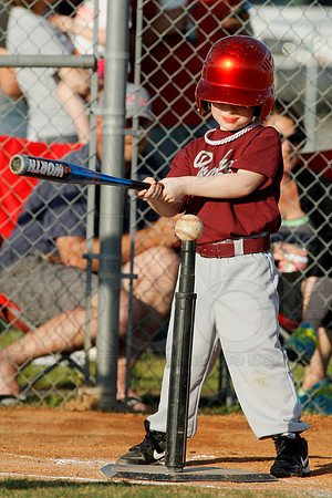 Panthers @ Mets 5-6 year old baseball 4-22-2014 (© Justin Manning) JWM_0102