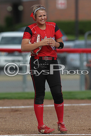 Bauxite @ Harmony Grove softball 4-21-2015 (©Justin Manning) JWM_0017