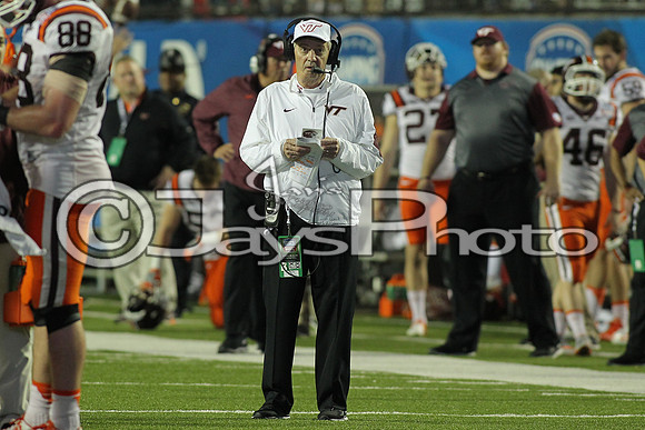 Independence Bowl Tulsa vs. Virginia Tech 12-26-2015 (©Justin Manning) JWM_756