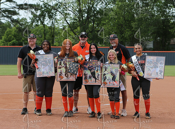 Estem @ Malvern (SENIOR NIGHT) 5-5-25_JWM_0127