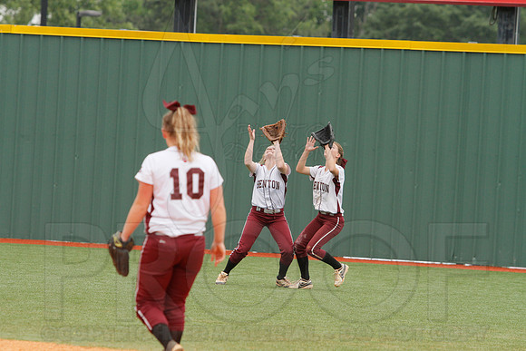 Benton vs. Russellville State Simi-Finals 5-17-2014 (© Justin Manning) JWM_0195