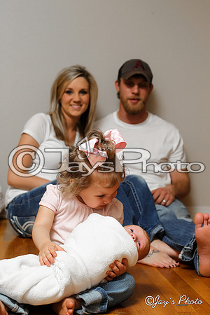 Jonathan Keston Ray newborn pictures 3-30-2015 (©Justin Manning) JWM_0104