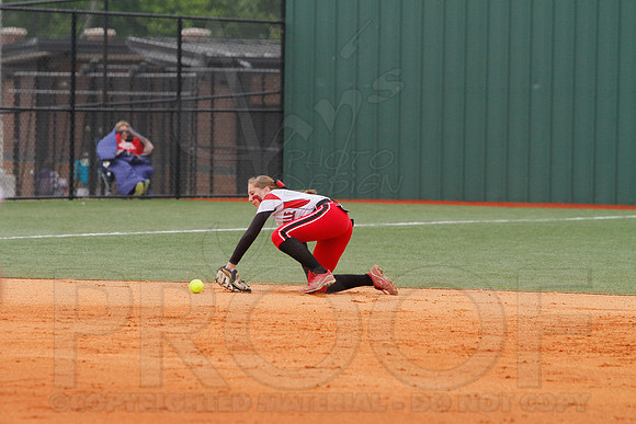 Benton vs. Russellville State Simi-Finals 5-17-2014 (© Justin Manning) JWM_0135