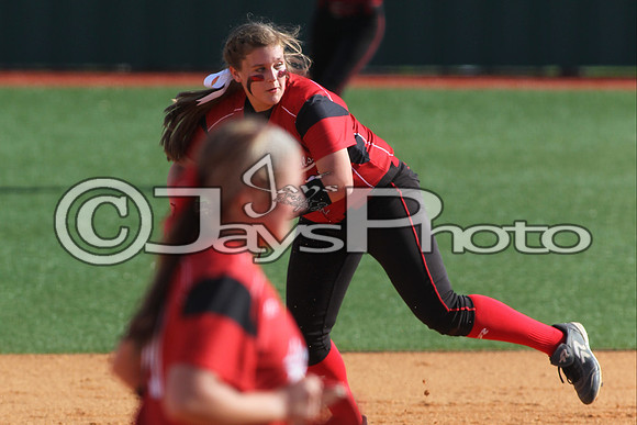 Harmony Grove @ Benton softball 4-16-2015 (©Justin Manning) JWM_0139
