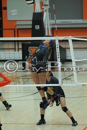Sheridan @ Malvern Volleyball 9-11-17_JWM00070