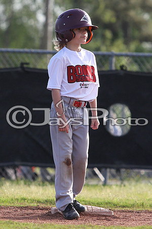 Bomb Squad vs Tigers 6-7 year old (Pitching Machine) 4-27-2015 (©Justin Manning) JWM_0126