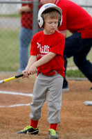 Phillies vs. Razorbacks 5-6 year old baseball 4-3-2014 (© Justin Manning) JWM_0008