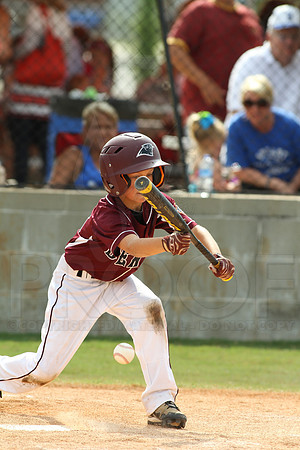 Benton-Midkiff vs. Bryant-Griffin 8 year old (Cal Ripken) 7-20-2014 (©Justin Manning) JWM_172