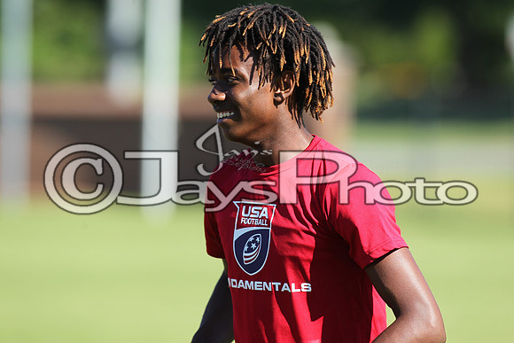 Tyrell Johnson Football Camp 6-10-17_JWM00088