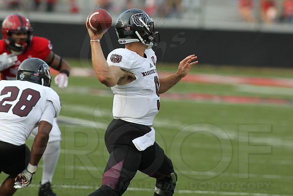 Missouri State @ Arkansas State 9-19-2015 (©Justin Manning) JWM_0460