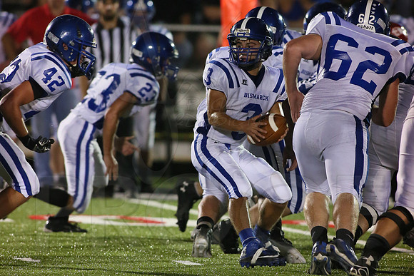 Bismarck @ Glen Roe (Homecoming) (Day Ceremony) 10-10-2014 (©Justin Manning) JWM_0303