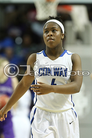 Conway vs. Fayetteville 7A Girls State Finals 3-14-2015 (©Justin Manning) JWM_101