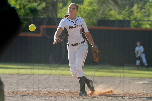 Ouachita @ Malvern Softball 5-6-2014 (© Justin Manning) JWM_0356