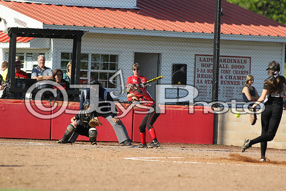 Bauxite @ Harmony Grove softball 4-21-2015 (©Justin Manning) JWM_0361