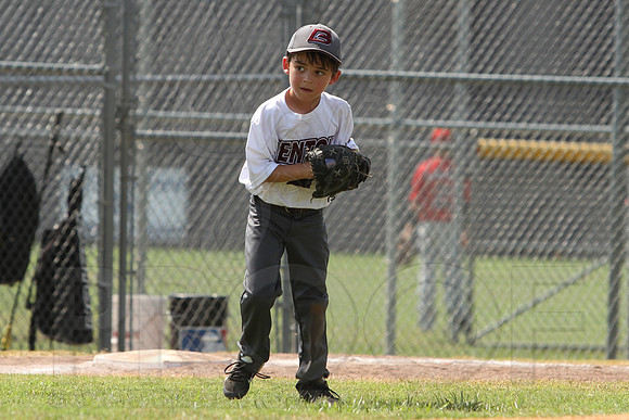Benton vs. Mountain Home 5-6 year old All Stars 7-12-2014 (©Justin Manning) JWM_091