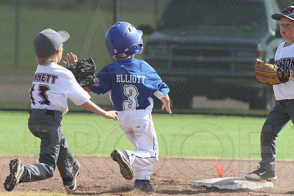 Benton vs. Bryant 5-6 year old All Stars 7-12-2014 (©Justin Manning) JWM_174