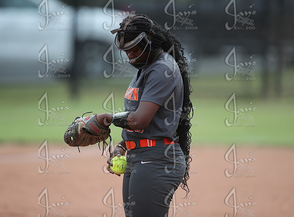 Estem @ Malvern (SENIOR NIGHT) 5-5-25_JWM_0292