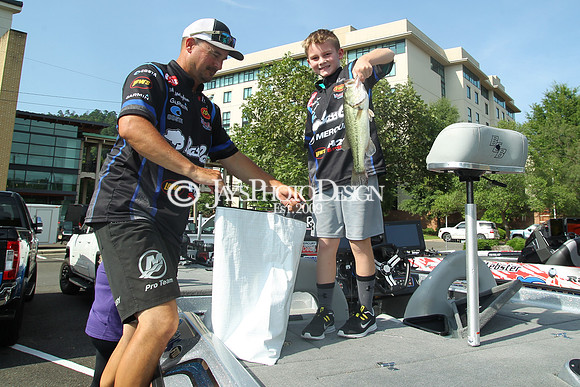 Forrest Wood Cup (Day 2 weight-in) 8-10-19_0707