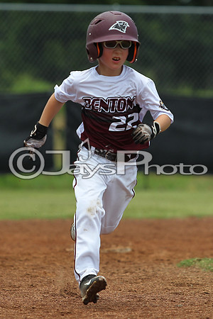Benton (Cobb) vs. Benton 5-6 year old All-Stars 6-14-2015 (©Justin Manning) JWM_0052