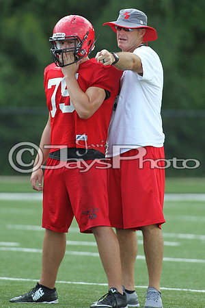 Harmony Grove Football Practice 8-10-17_JWM00050