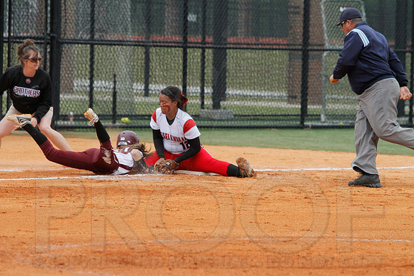 Benton vs. Russellville State Simi-Finals 5-17-2014 (© Justin Manning) JWM_0174