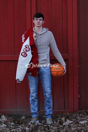 Brayden Lyons senior pictures 12-23-19_0015