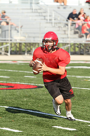 Harmony Grove Football Team Camp (Practice) 7-15-2014 (©Justin Manning) JWM_083