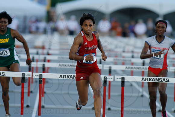 NCAA West Track and Field Preliminaries 5-31-2014 (© Justin Manning) JWM_0481