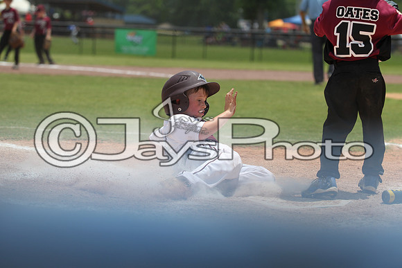 Benton (Cobb) vs. Benton (Jackson) Cal Ripken t-ball All-Stars 7-11-2015 (©Justin Manning) JWM_0162