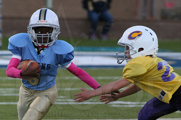 Catholic @ Pulaski Academy (Peewee) 10-14-2014 (©Justin Manning) JWM_0073