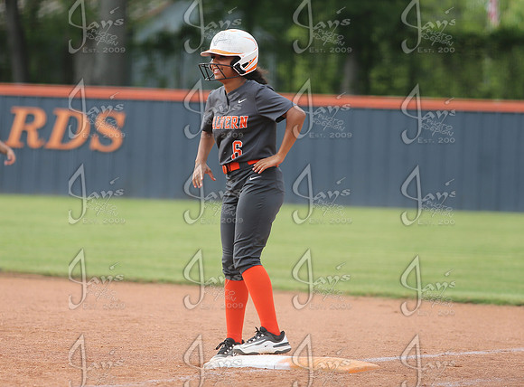 Estem @ Malvern (SENIOR NIGHT) 5-5-25_JWM_0735