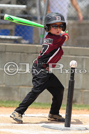 Benton (Cobb) vs. Benton (Jackson) Cal Ripken t-ball All-Stars 7-11-2015 (©Justin Manning) JWM_0008