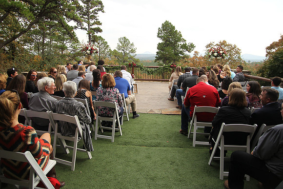 Kerri & Danny Arballo 11-4-17_JWM0203