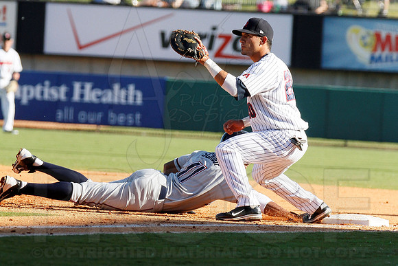 NW Arkansas Naturals @ Arkansas Travelers 4-21-12(Justin Manning)106