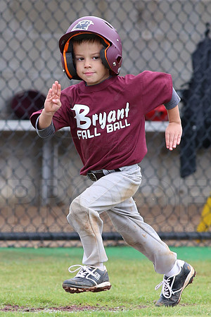 Bryant Fall Ball 9-13-2014 (©Justin Manning) JWM_212